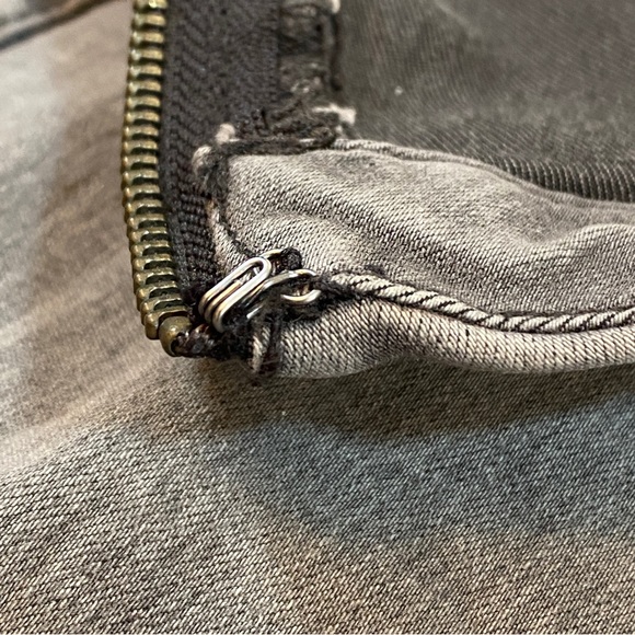 Free People Mini Skirt, size 2 - Picture 5 of 9